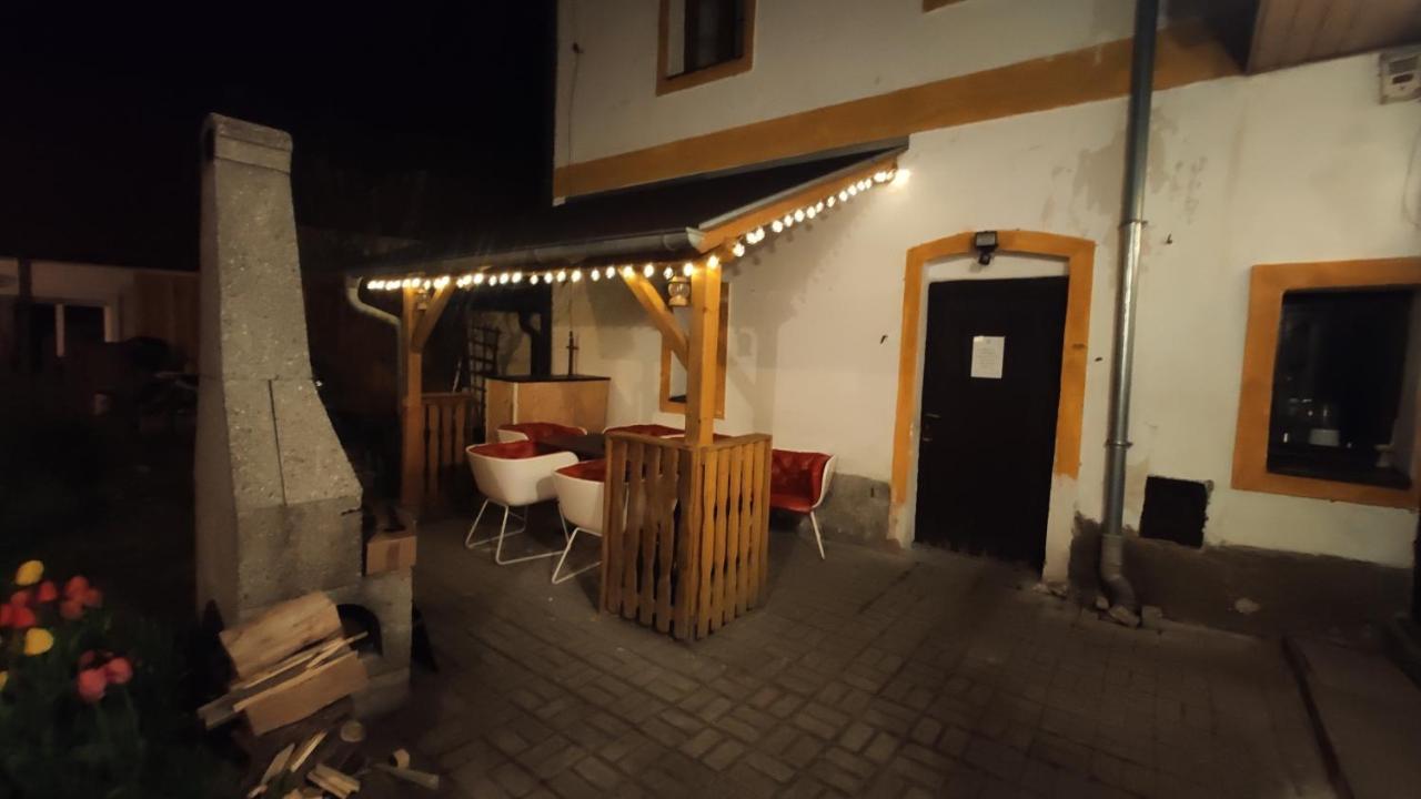 H@M Penzion Žlutice Esterno foto